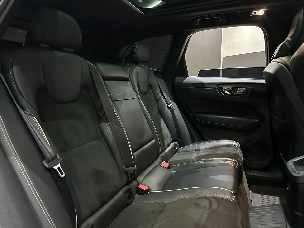 Volvo XC 60 XC 60 T-8 Híbrido R-design 2.0 5P, foto 8 de 20