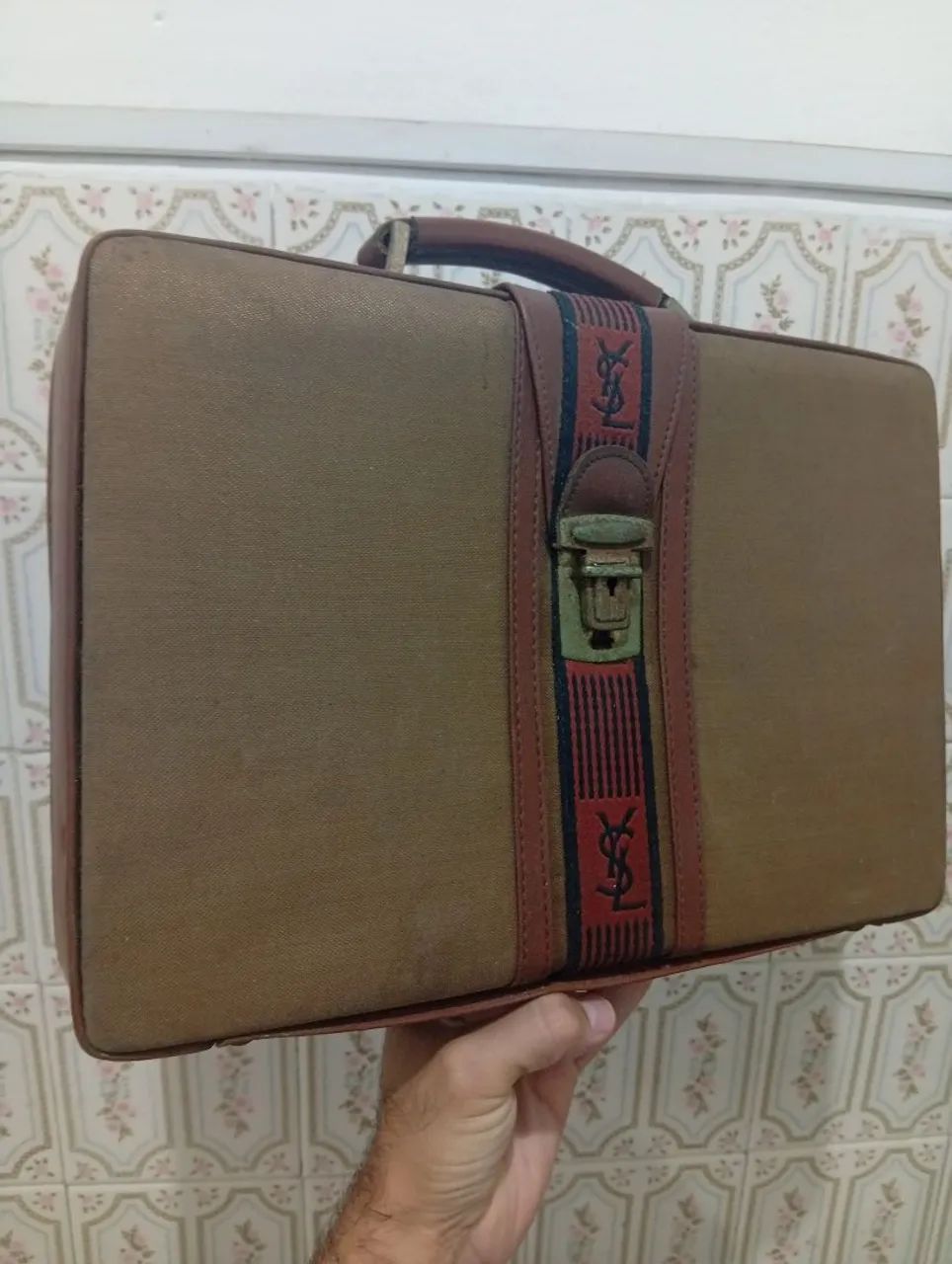 Maleta Yls vintage 