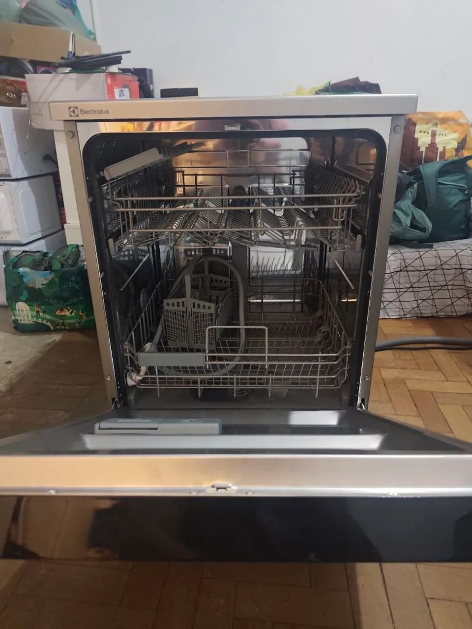 Lava-Louça Electrolux 14 Serviços Inox com Programa Lava e Seca 50` (LS14E) - 110V - Foto 2