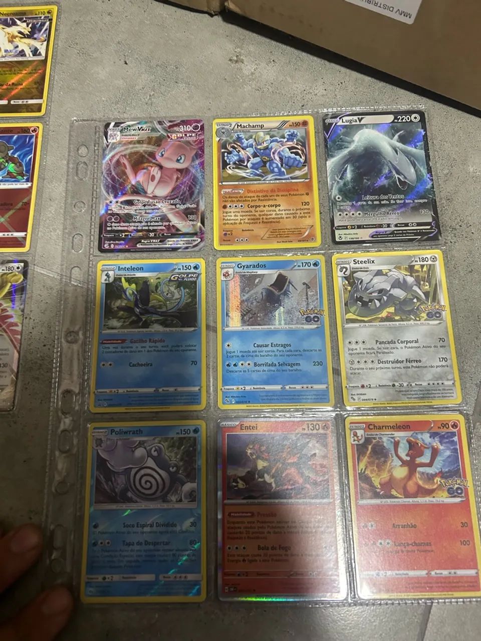 Cartas de Pokémon  tem 80 cartas a maioria antiga - Foto 4