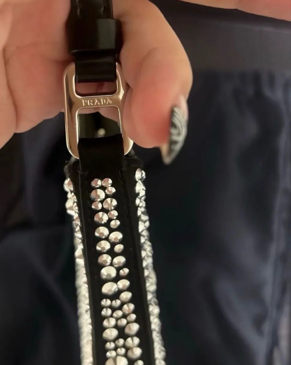Bolsa Prada Cléo com strass - Foto 3