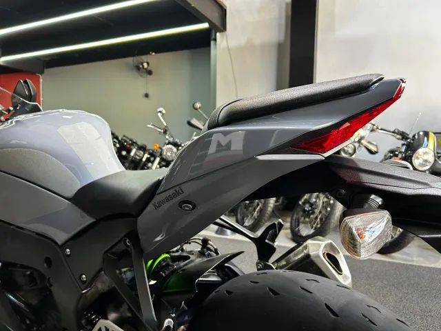 Kawasaki Zx-10/ Zx-10r 1000cc 2018 - 1487216076 | OLX
