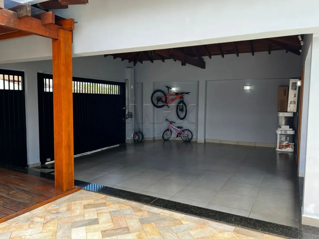 Casa com 2 dormitórios 2 banheiros