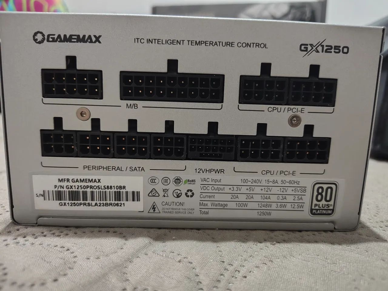 FONTE GAMEMAX 1250 PRO 80 PLUS PLATINUM  - Foto 3