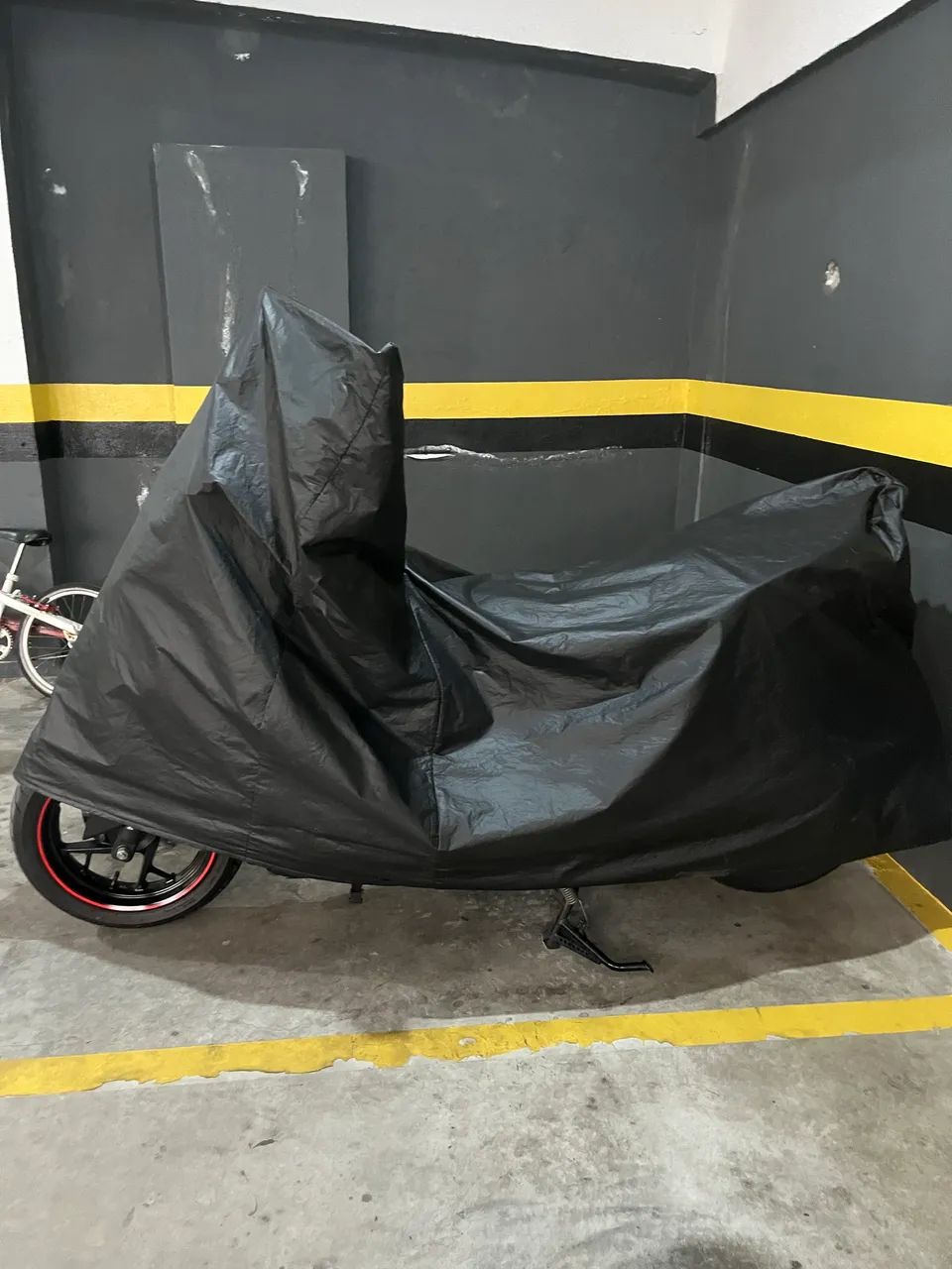 XMAX 250 ABS - Impecável  - Foto 5