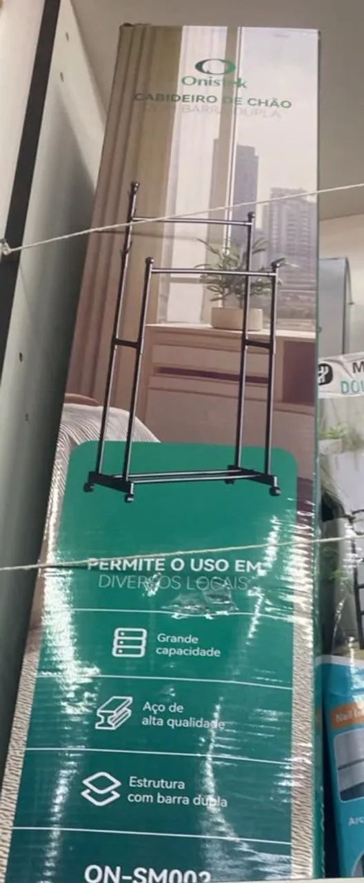Cabideiro de chão duplo 