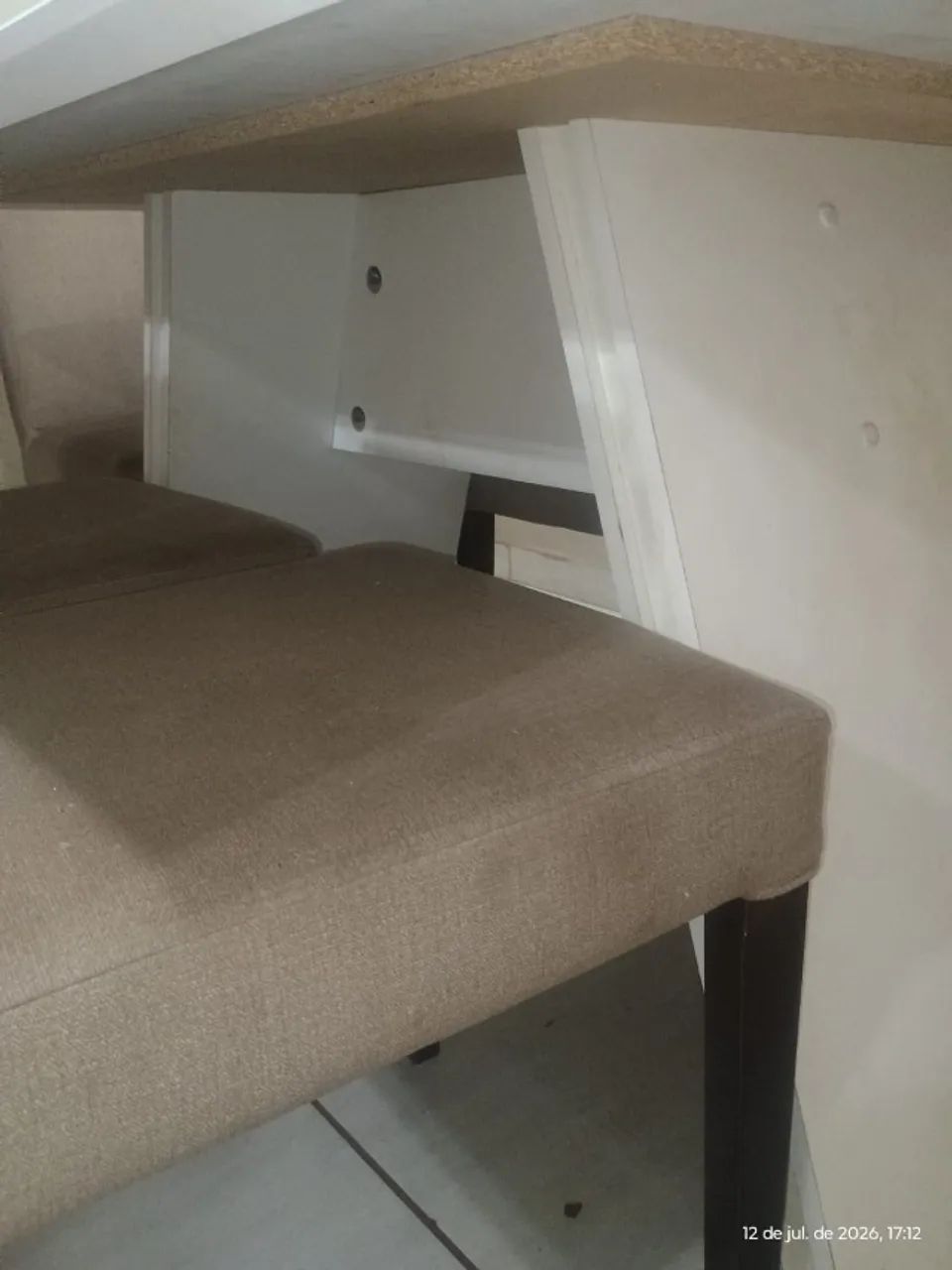 Mesa de jantar retangular com 6 cadeiras - Foto 4