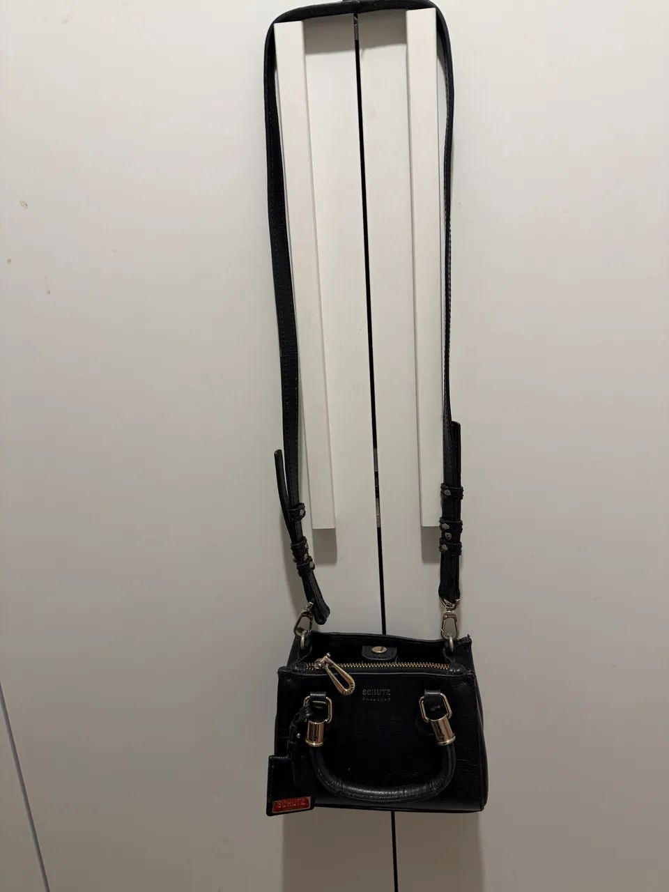 Bolsa Schütz baby Lorena preta  - Foto 4