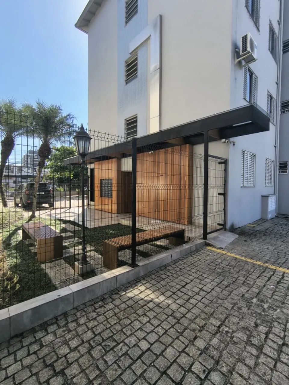 Kitnet no Saguaçu próximo ao Sesc