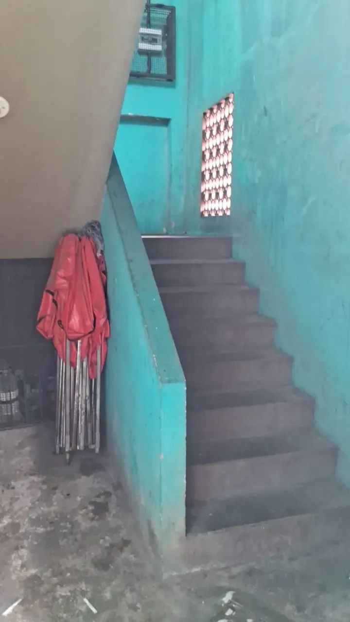 Pr édio com 12 Aptos. de 1/4 na Av. Centenário c/ Rod. Mangueirão. - Foto 4