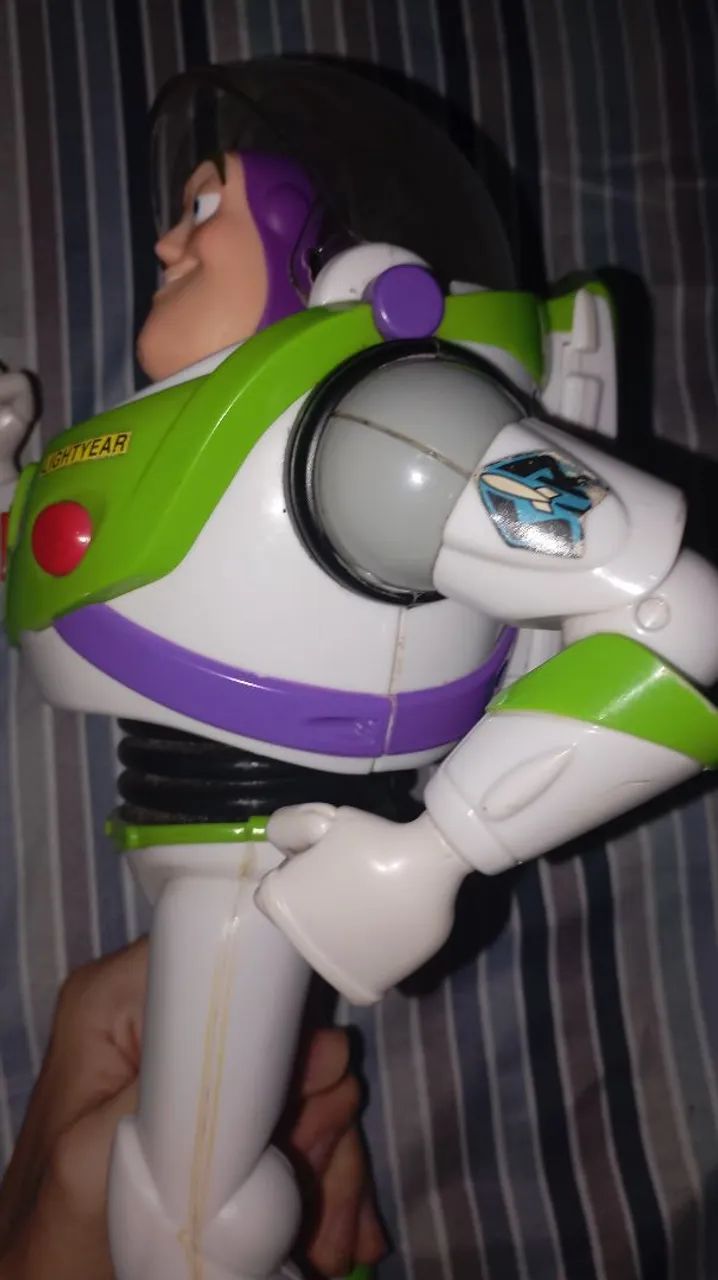 Buzz Lightyear Toyng - Foto 2
