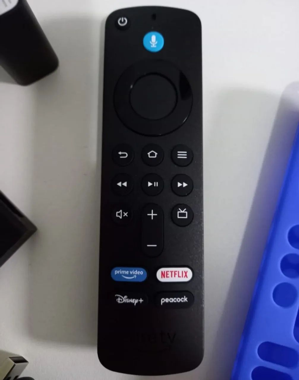 Fire TV Stick com Alexa - Foto 4