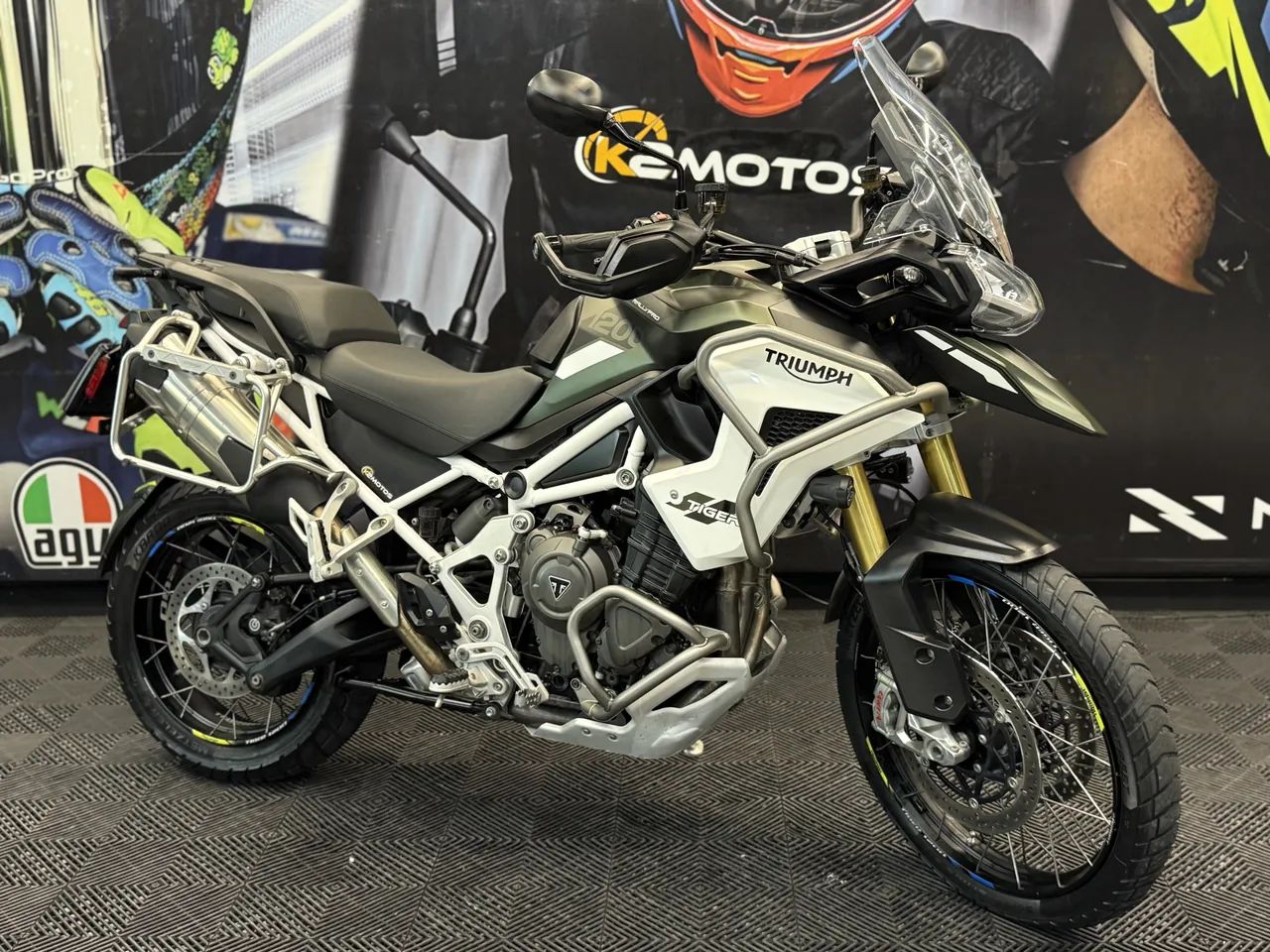 Triumph 1200 XCA 2022 - 1503412144 | OLX