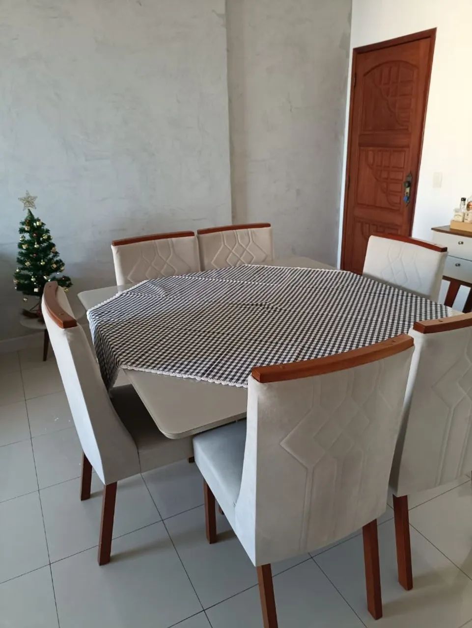 Mesa 6 Cadeiras Tampa de Vidro Nova  - Foto 2