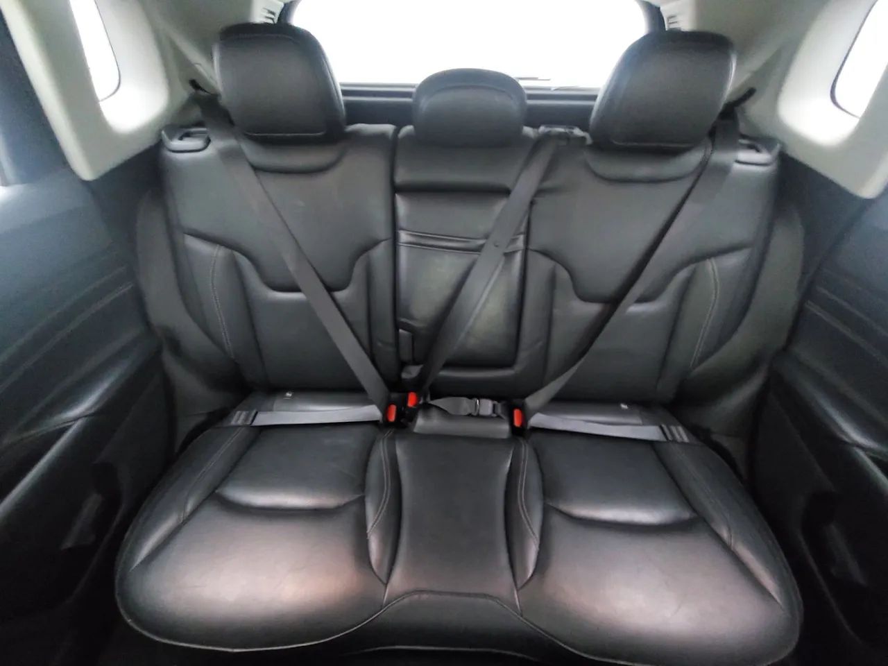 Jeep Compass LONG. T270 1.3 TB 4x2 Flex Aut., foto 18 de 18