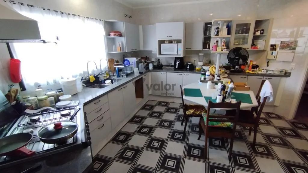 Casa à venda e para alugar em Campinas, Jardim das Paineiras, com 4 quartos, com 393 m² - Foto 5