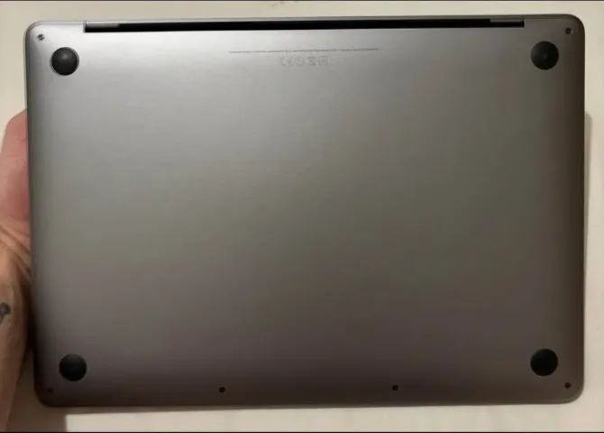 Macbook Pro 13 / Ano 2017 / 2.3GHz Intel Core i5 / 8gb Ram / 128gb