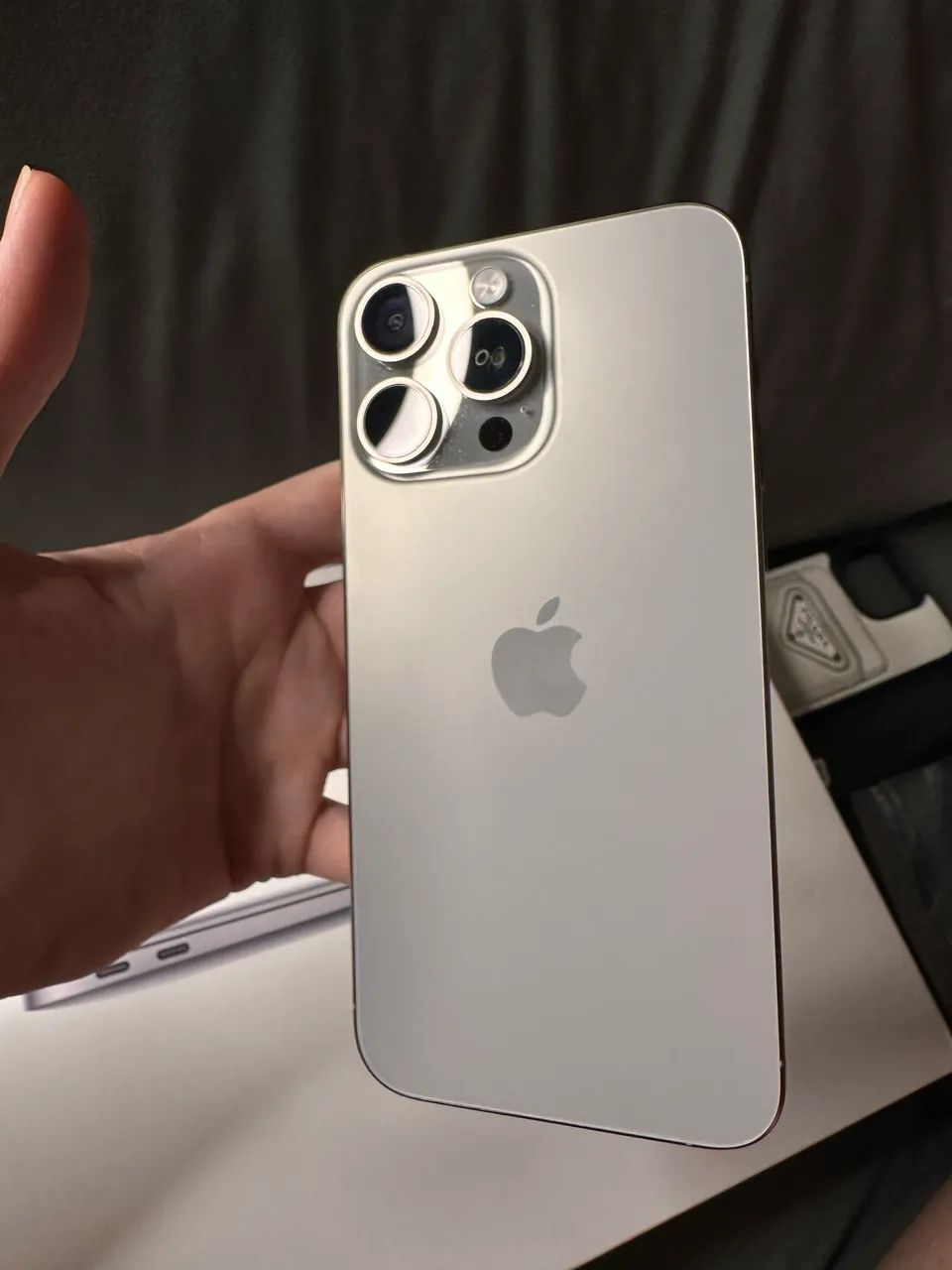 iPhone 15 Pro Max Titanium - 256gb - Foto 3