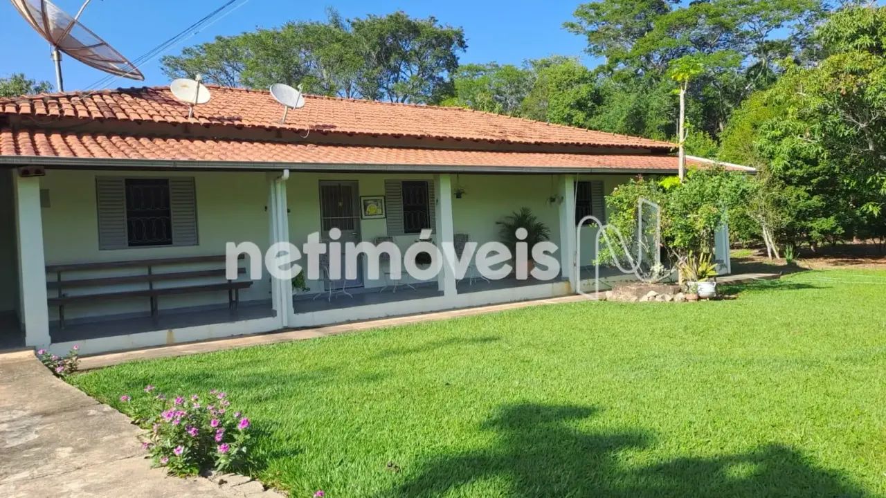 Sítio em Piracema/MG com 7,76,37 hectares = 77.637,00m²;