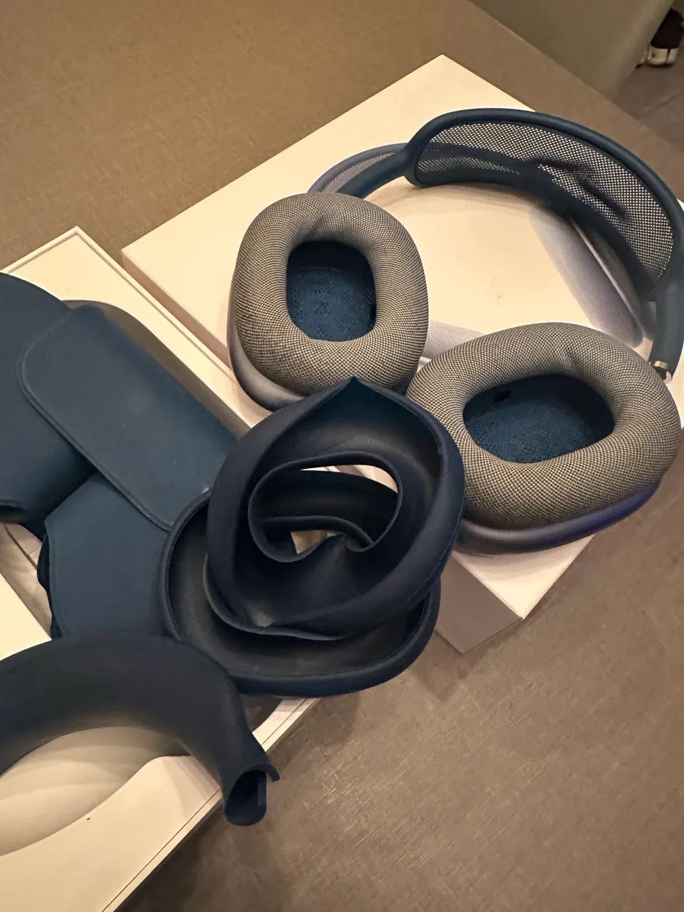 Apple AirPods Max Azul Completo - Foto 3
