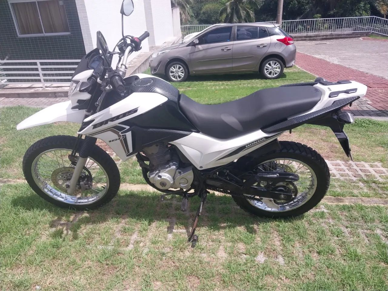 Honda Bros Modelo 2023 - Foto 3