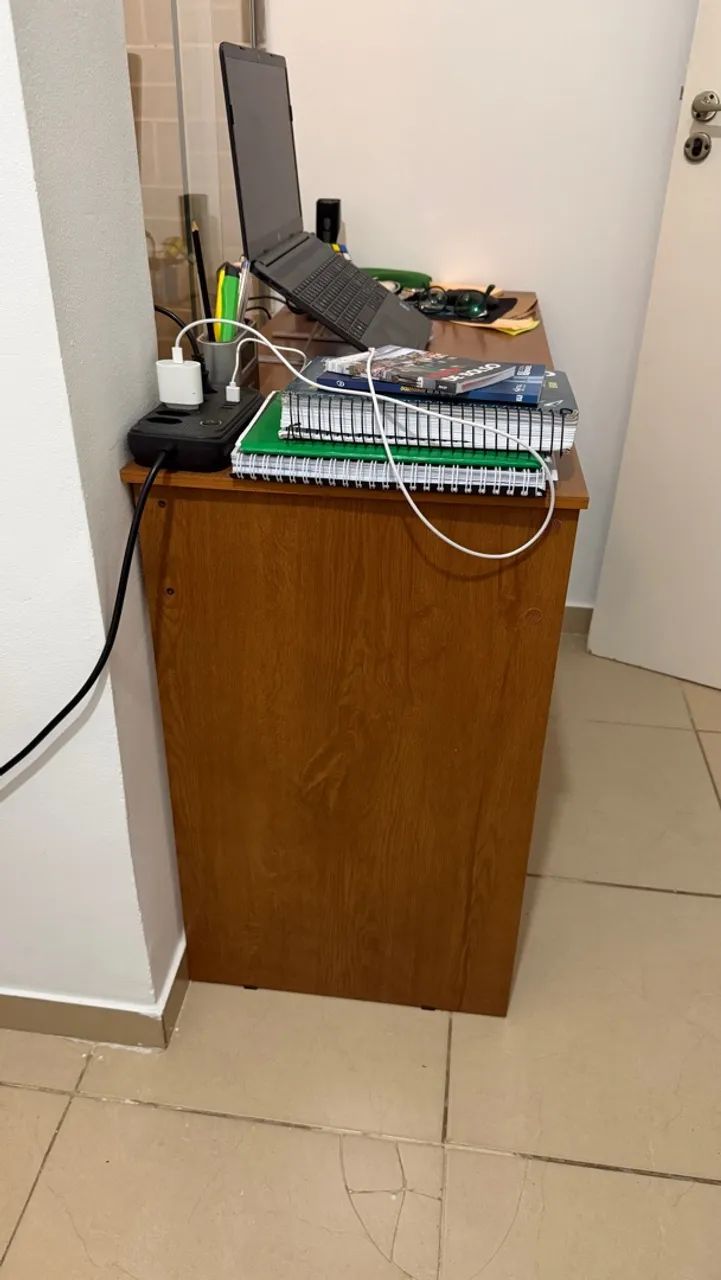 Escrivaninha  - Foto 3