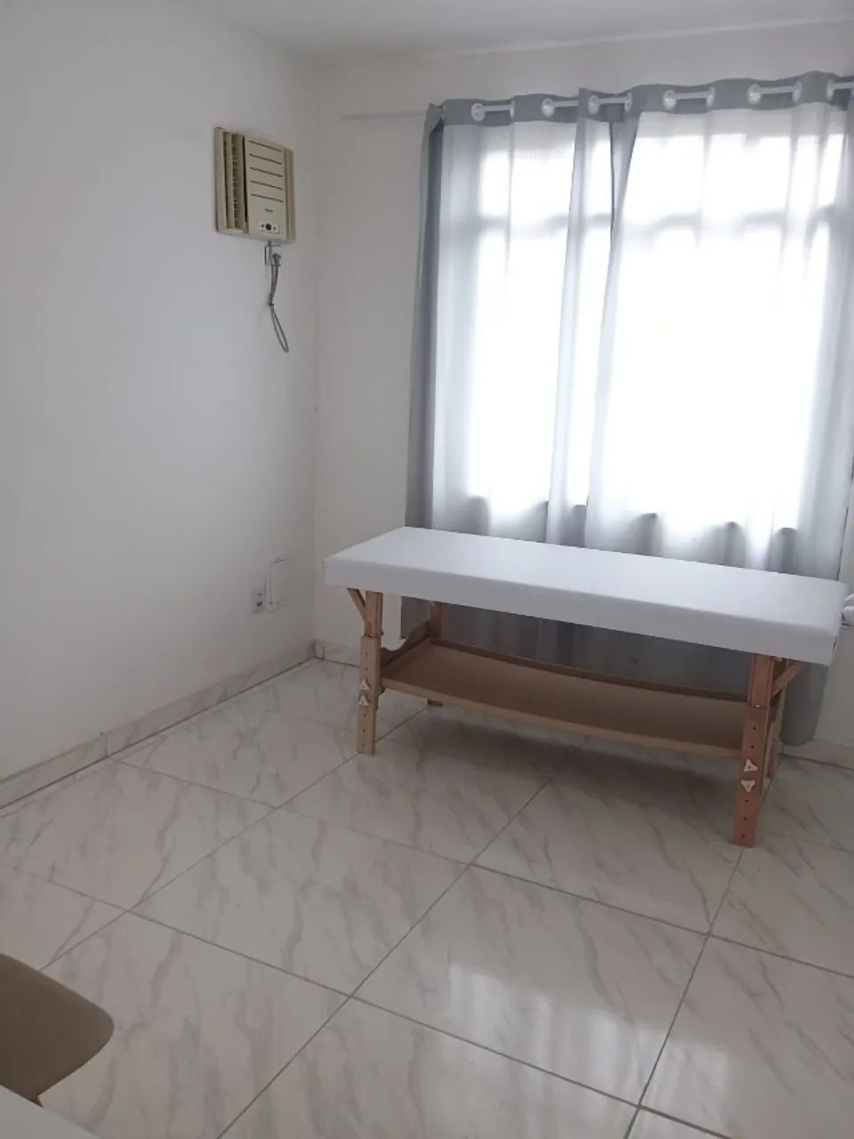 ALUGA-SE CASA PARA COMERCIO  - Foto 2