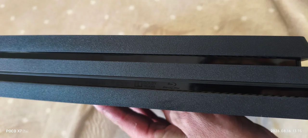 PS4 Pro 1TB - Foto 3