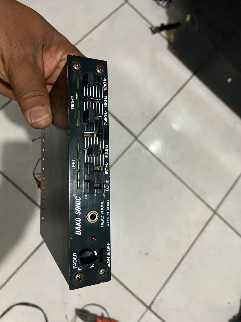 Vendo ou Troco por fonte automotiva 