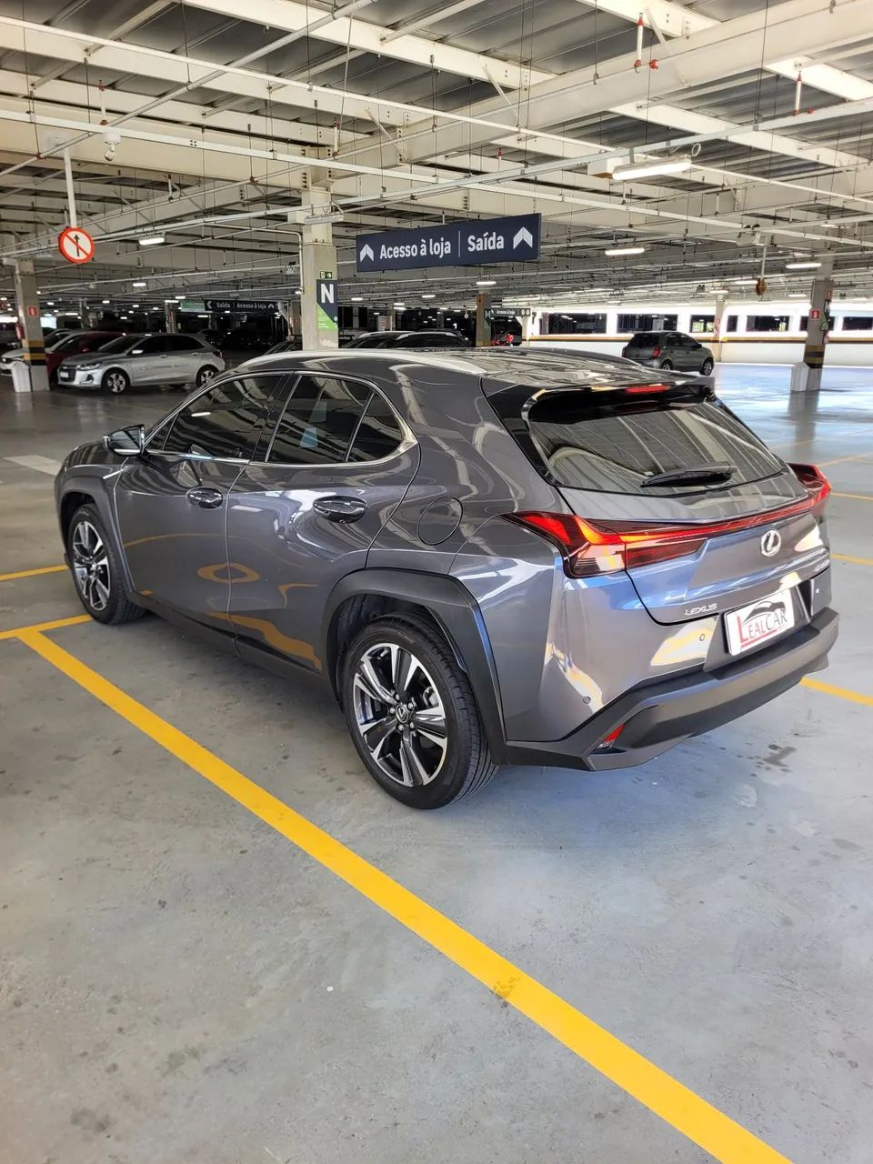 Lexus UX-250h Dynamic 2.0 16V Aut.(hybrid), foto 5 de 15