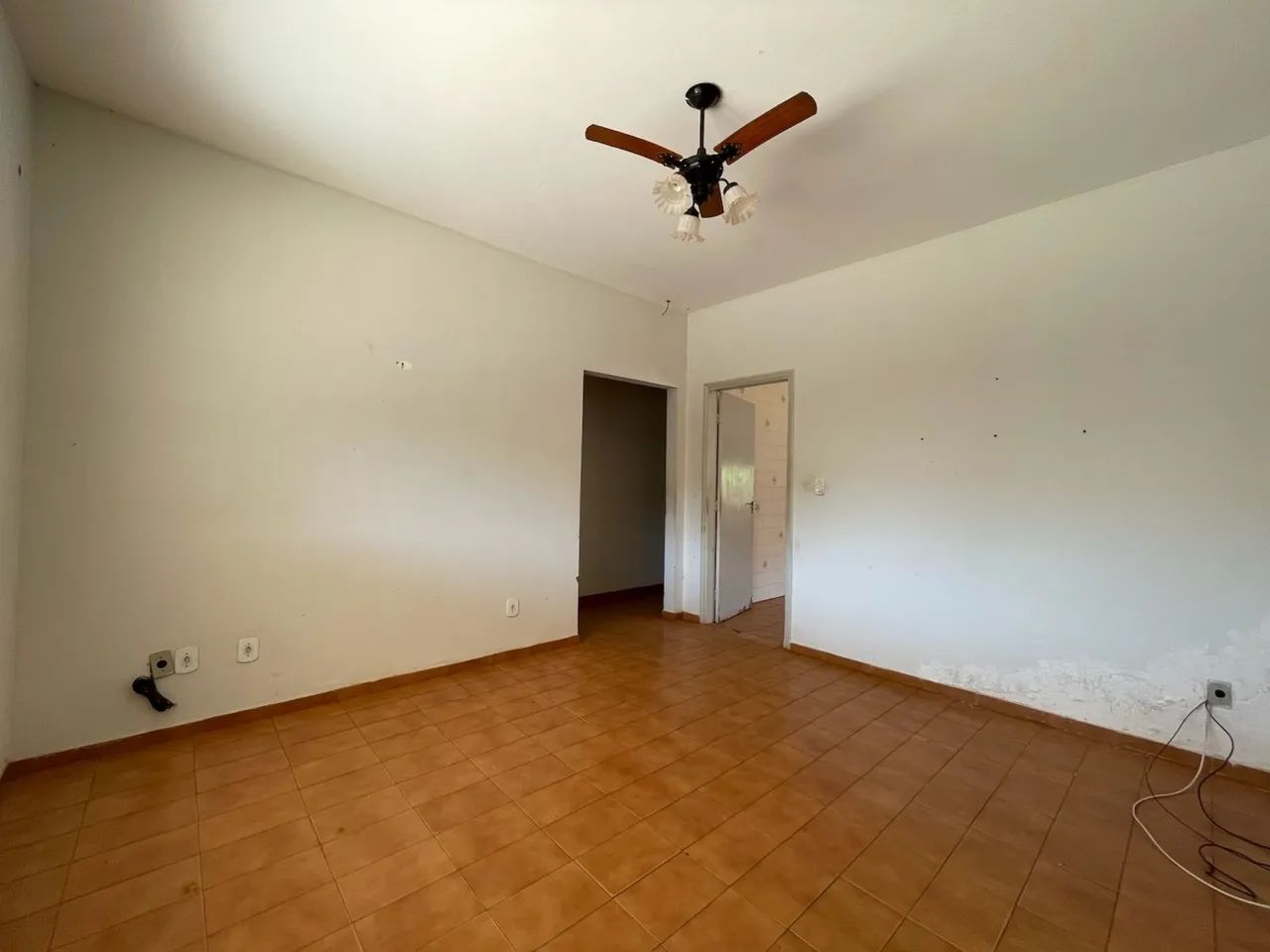 VENDE-SE CASA EM GENERAL SALGADO - Foto 3