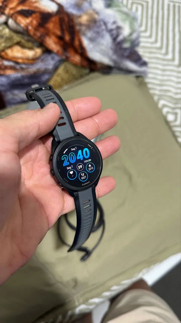 Garmin forerunner 165