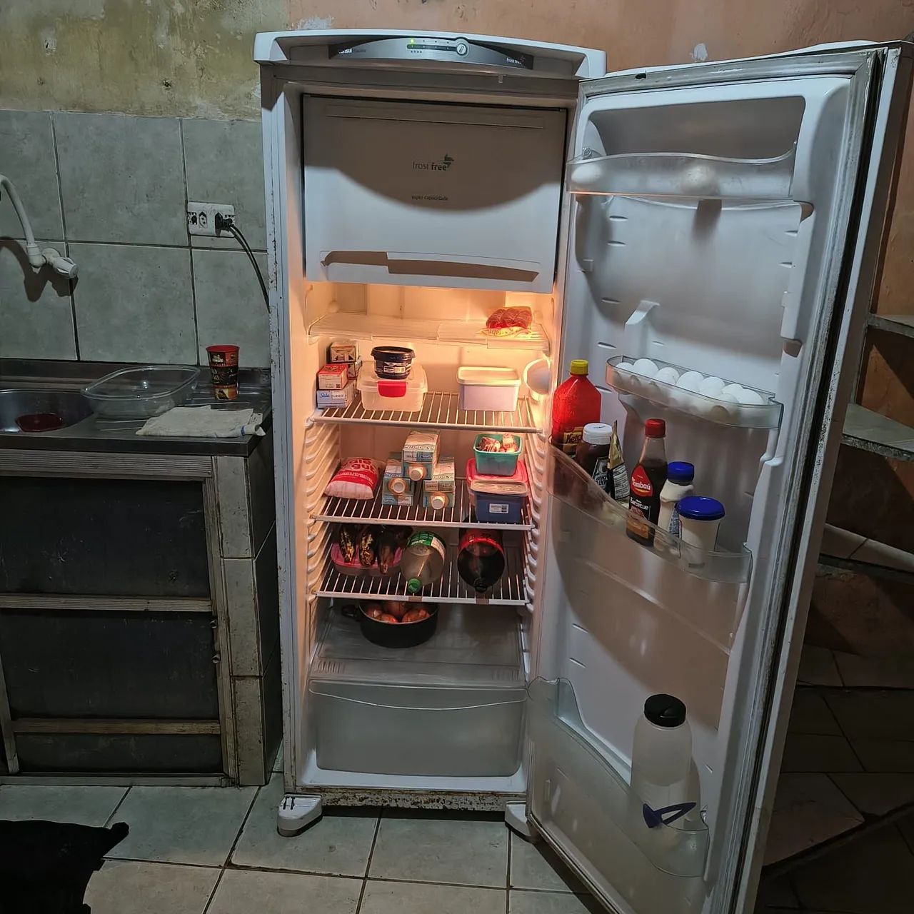 Geladeira semi nova - Consul 340 litros 1 porta frostfree - Foto 3
