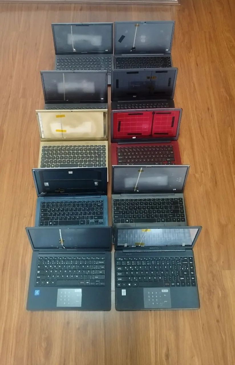 Lote Notebooks defeito Retirada peças / Carcaças
