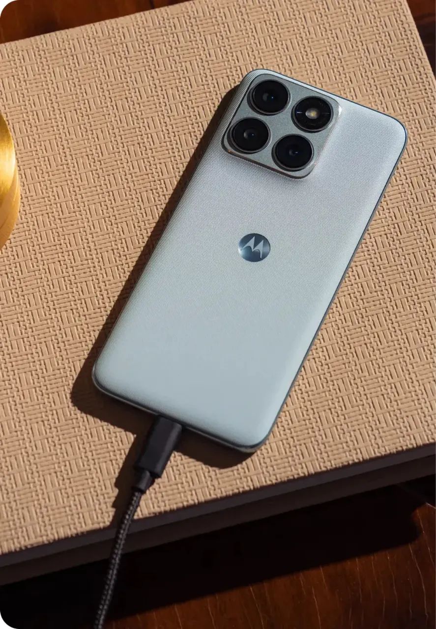 Moto edge 70 fusion +