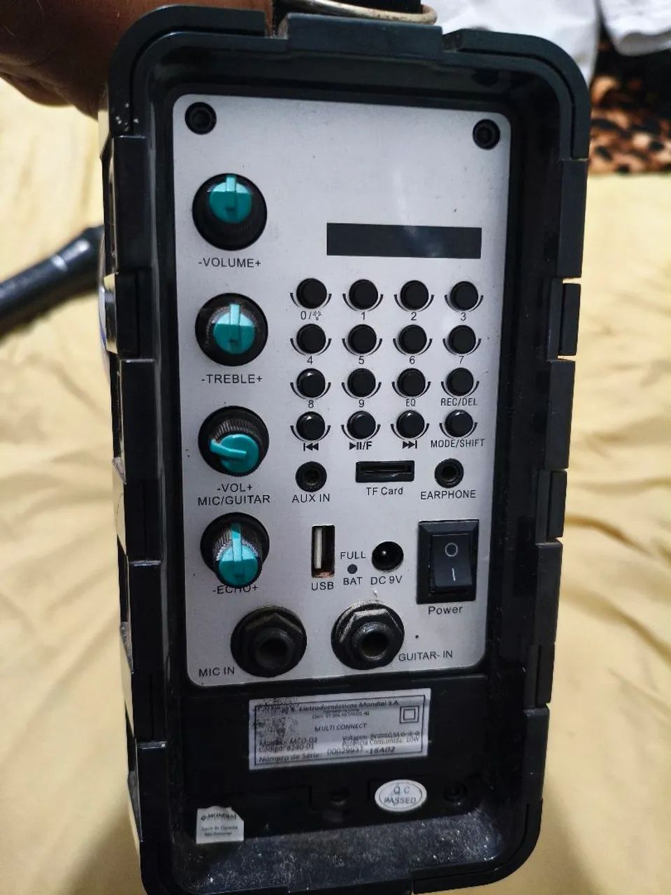 Vendo um rádio bluetooth e microfone  - Foto 3