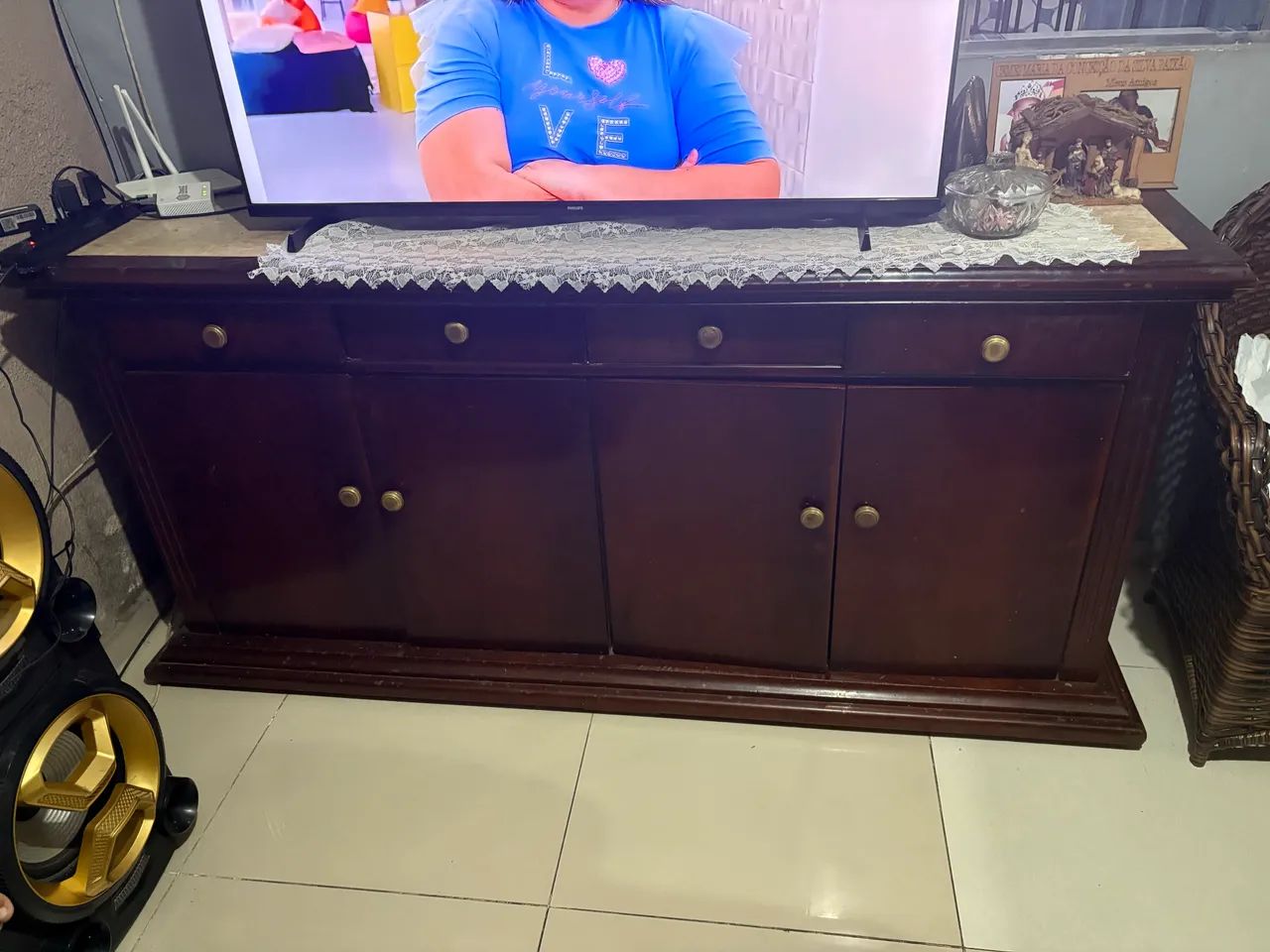 Vende-se Balcão e mesa de Jantar com 6 cadeiras  - Foto 2