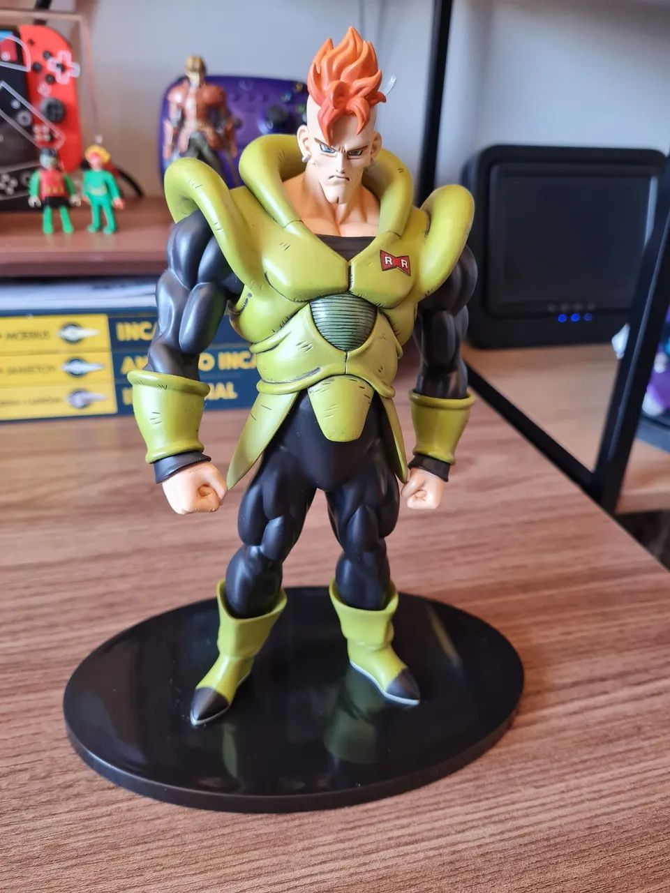 Android 16 Banpresto - Foto 2