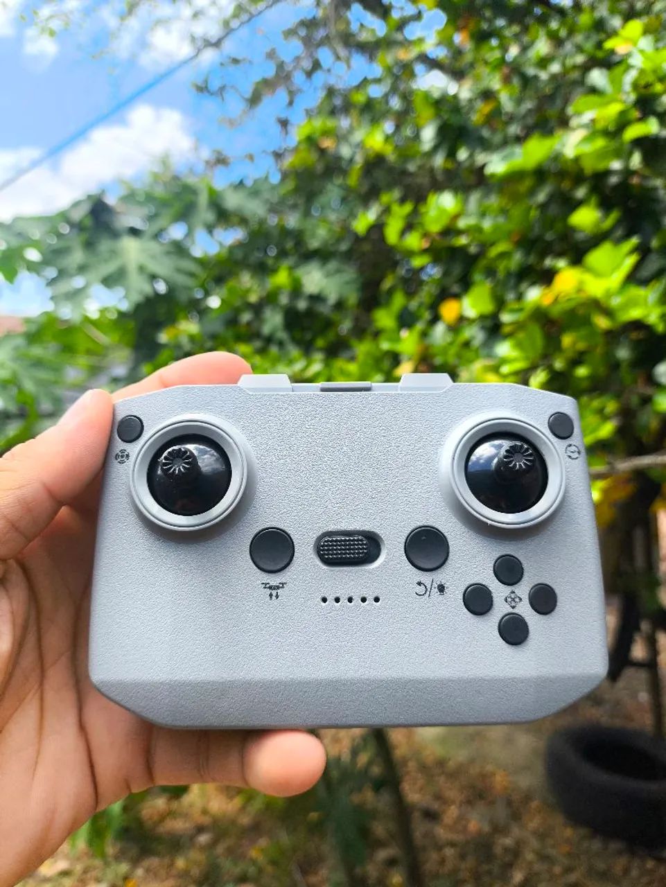 Drone Gt3 Com Câmera e Sensor de Obstáculo Produto de Brinquedo  - Foto 4