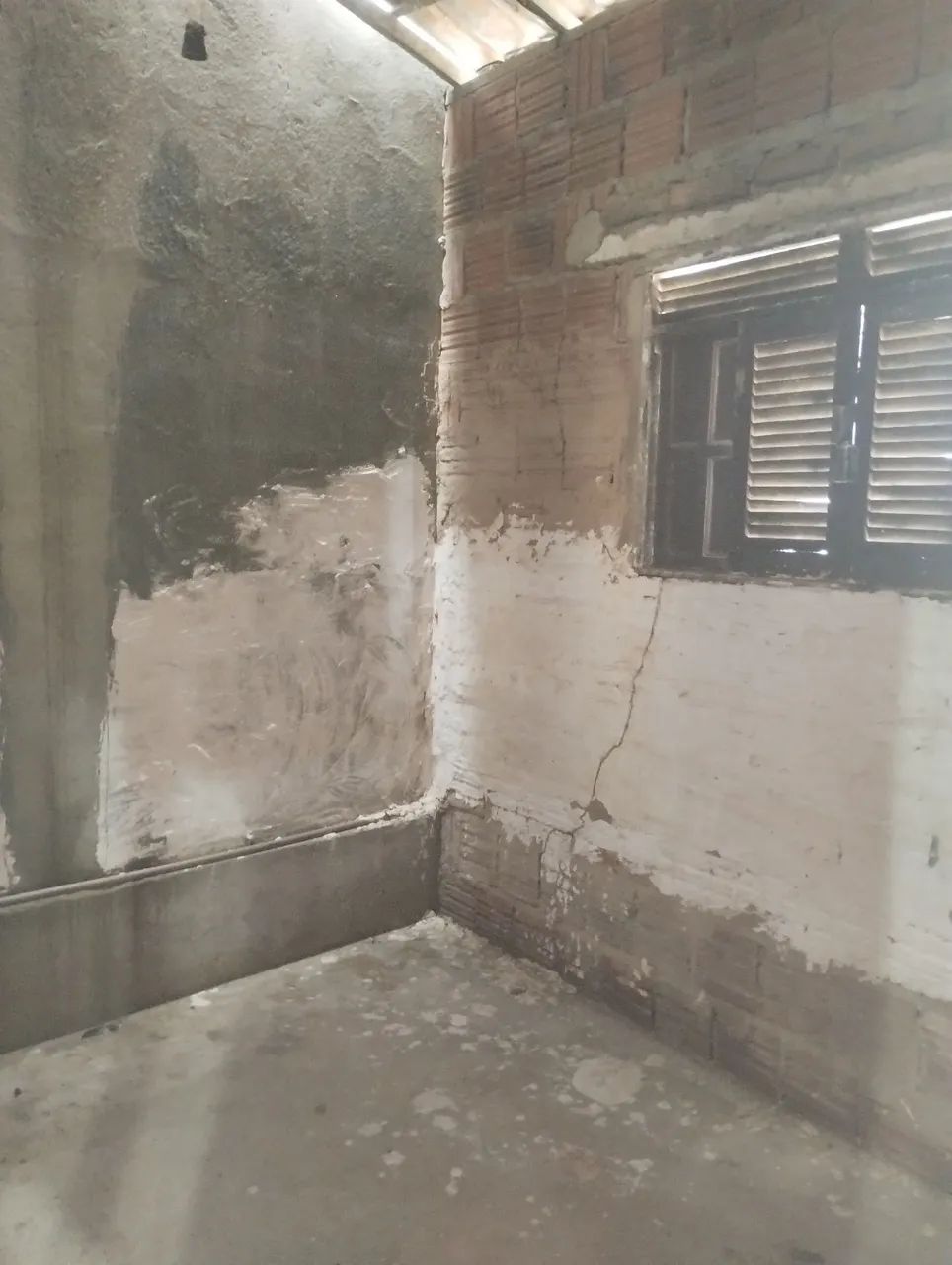 Vendo casa no valor de 20 mil pra botar preço  - Foto 4