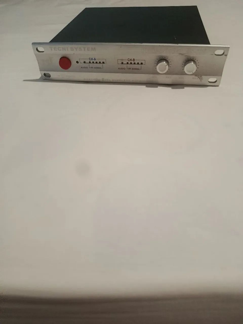 Kit Microfone Sem Fio Duplo TSI Tecnisystem + Receptor - Foto 3
