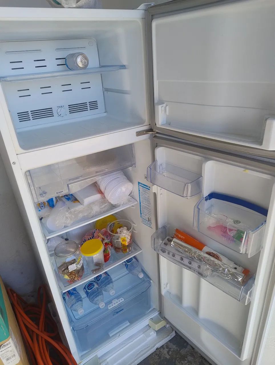 Geladeira com Freezer - Foto 2