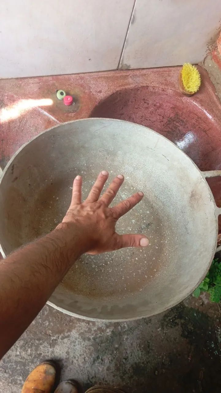 Vendo panela grande  - Foto 2