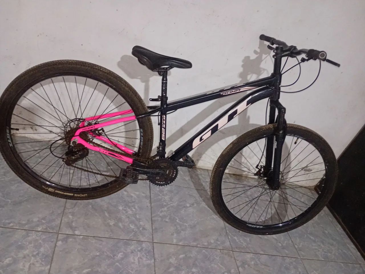 Vendo ela 700 $ comprada ano passado com nota fiscal  - Foto 2