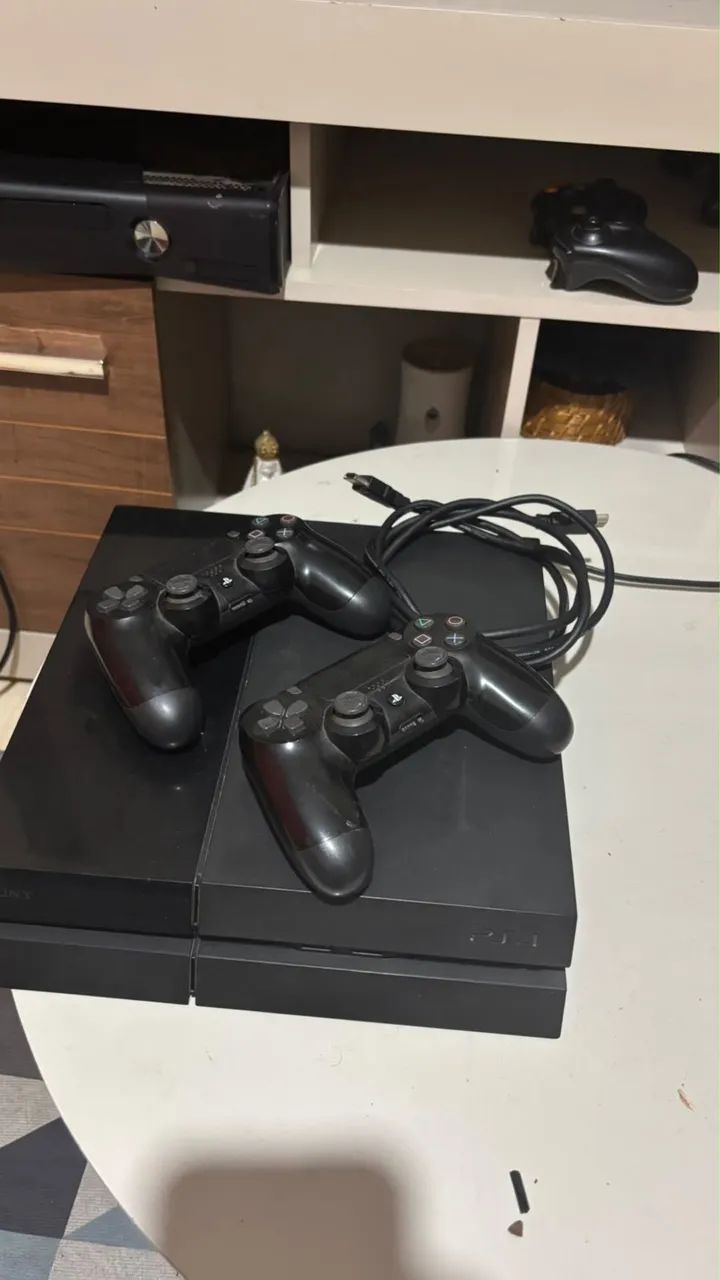Vendo videogame ps4  - Foto 2