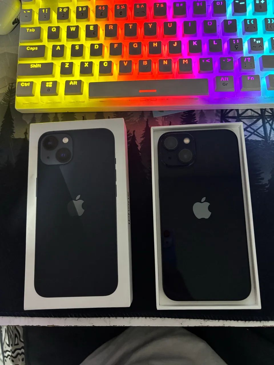 iPhone 13 / 256 GB - Foto 3