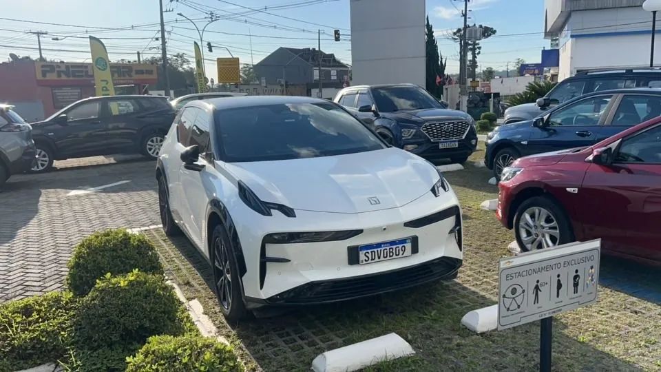 Zeekr X PREMIUM Premium (elétrico) 2025 - Foto 2