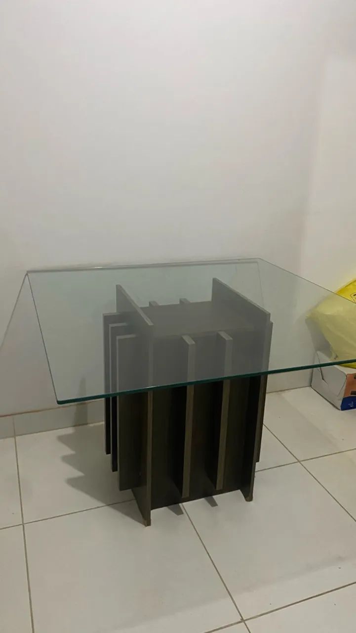 Vendo Mesa c/ Tampo de vidro - Foto 3