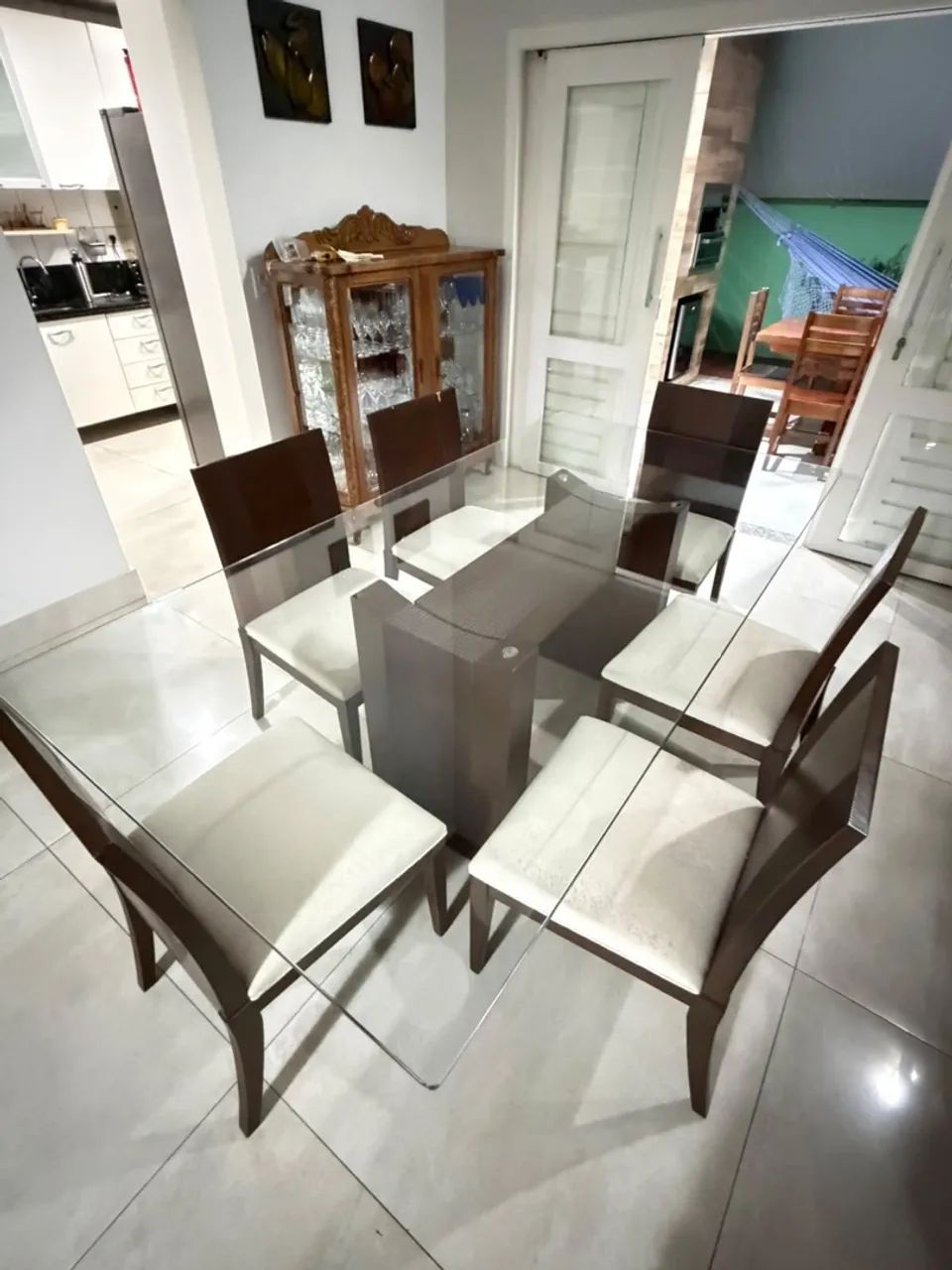 Mesa de jantar com tampo de vidro - Foto 2