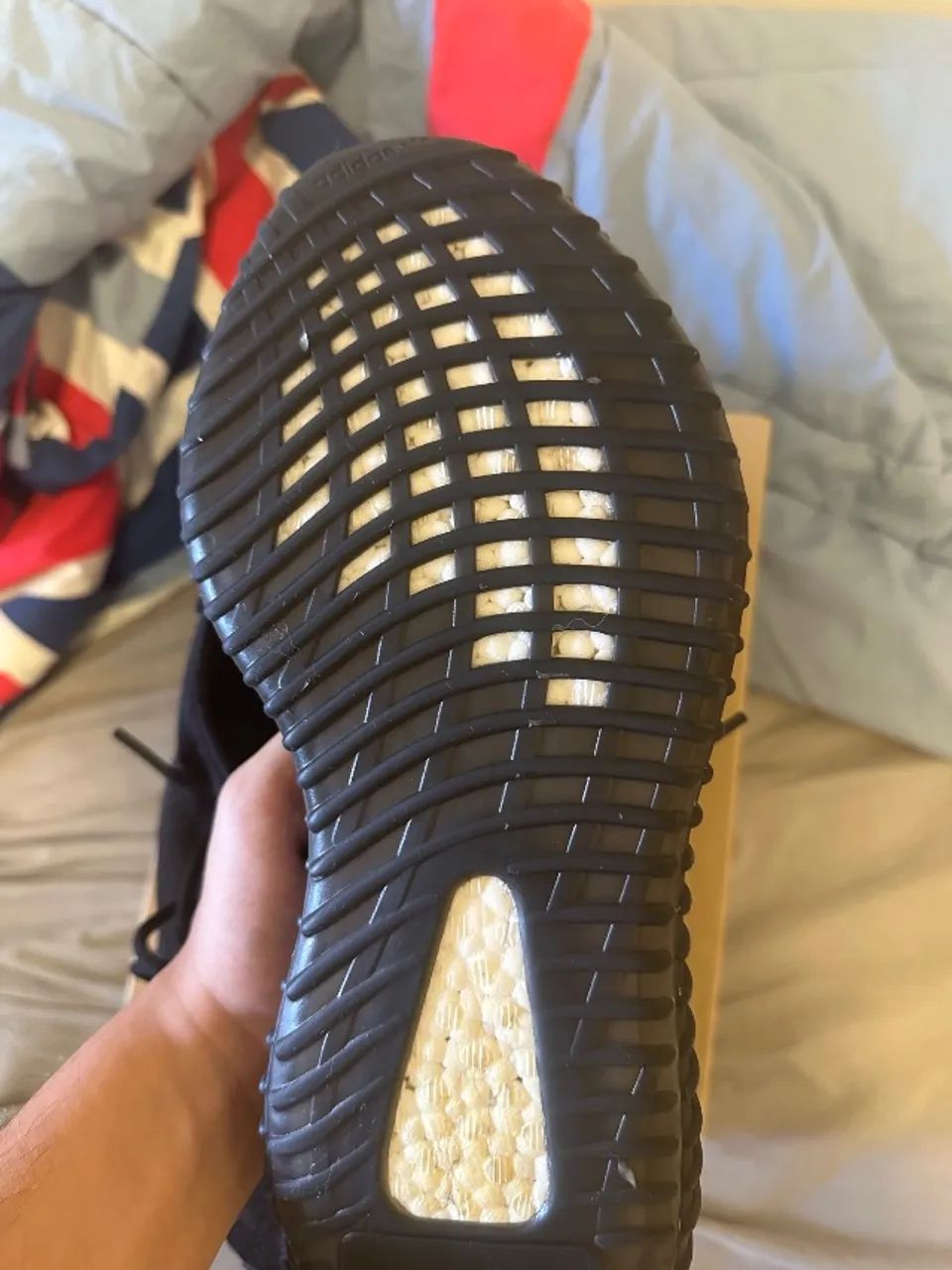 Yeezy 350 V2 Onyx (2023) - Foto 4